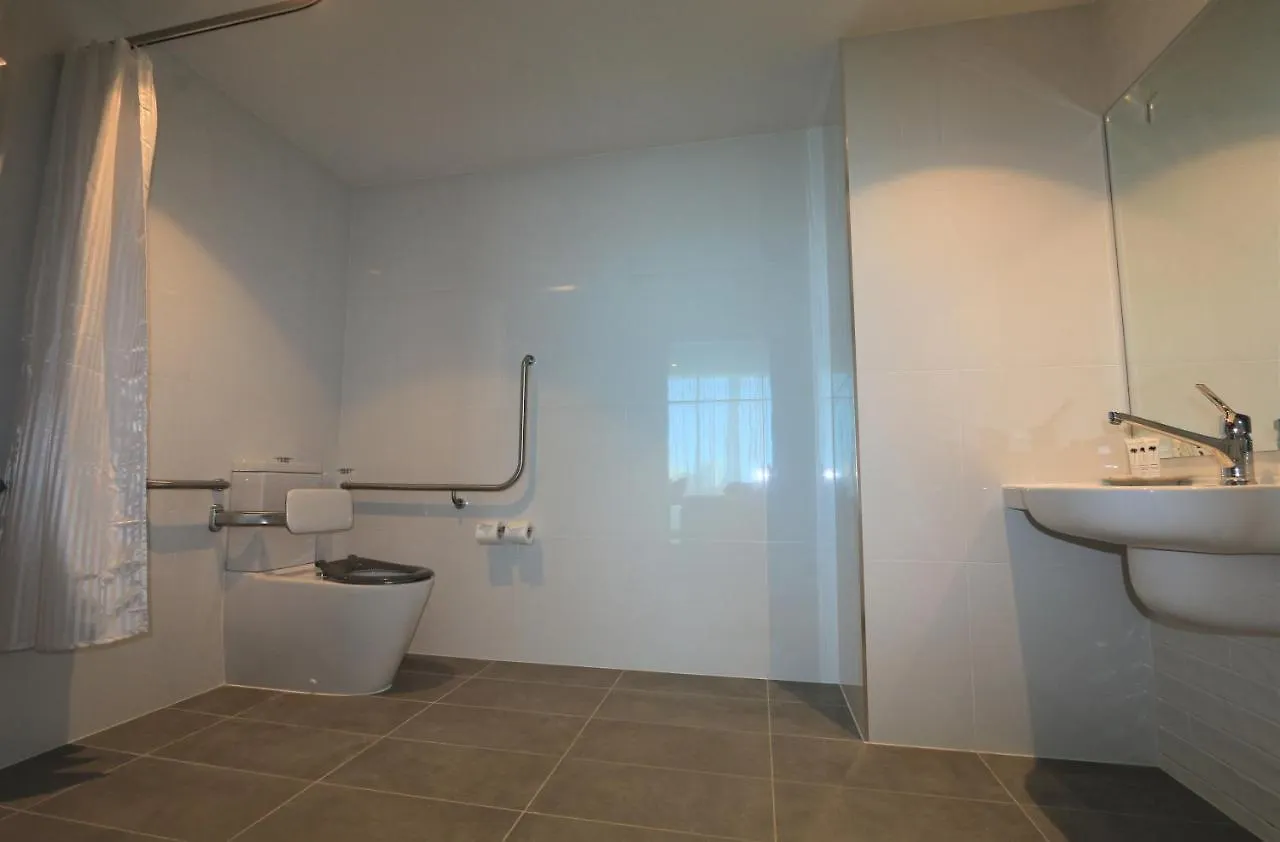 Rydges Gold Coast Airport Hotel