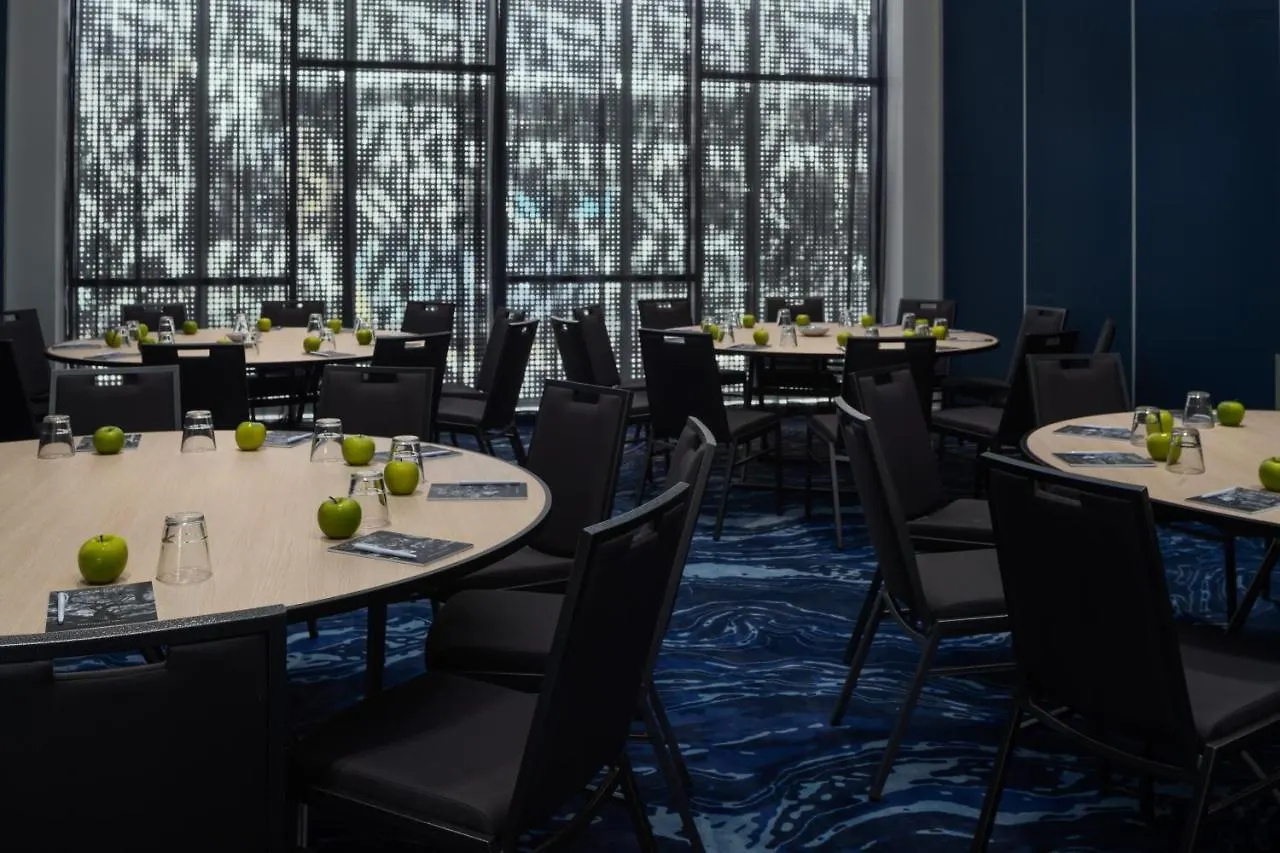 Rydges Gold Coast Airport Hotel